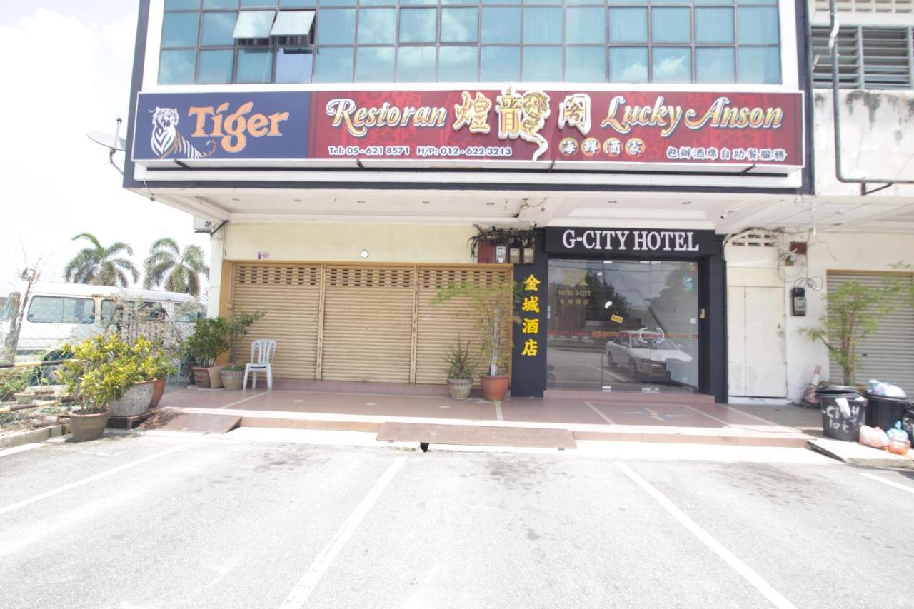 G City Hotel Teluk Intan Buitenkant foto